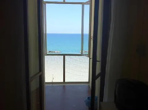 ホテル Katia オルトーナ